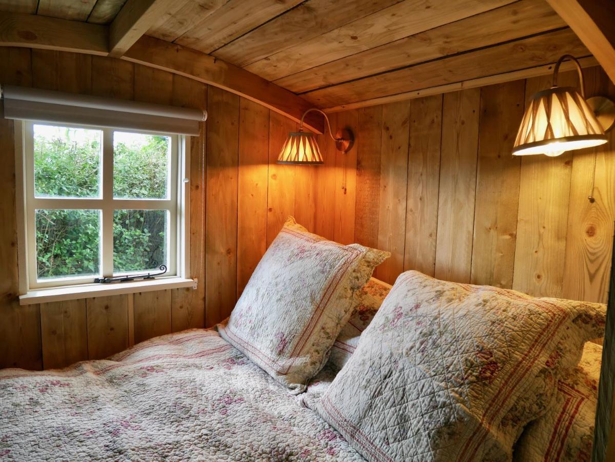 The Wayside Shepherd Hut Beaulieu Kültér fotó