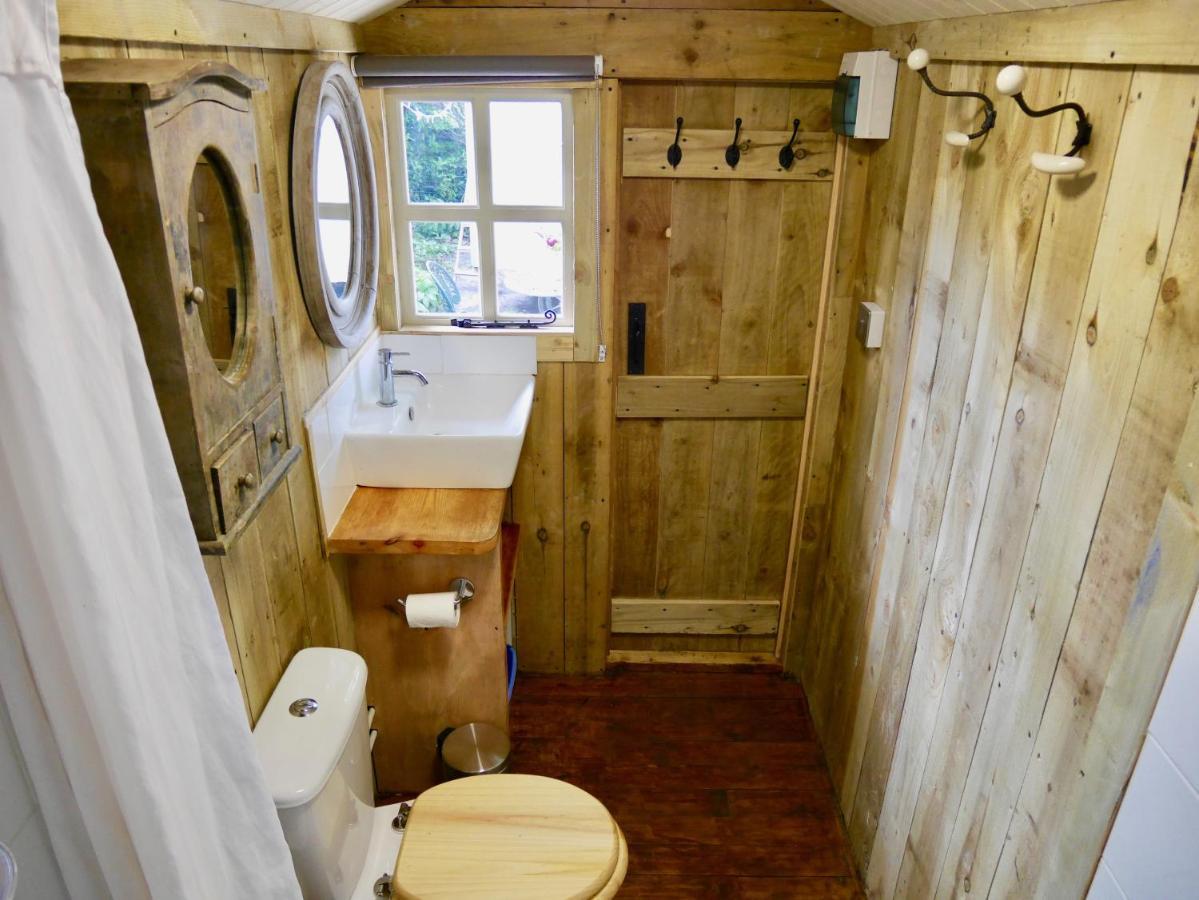 The Wayside Shepherd Hut Beaulieu Kültér fotó